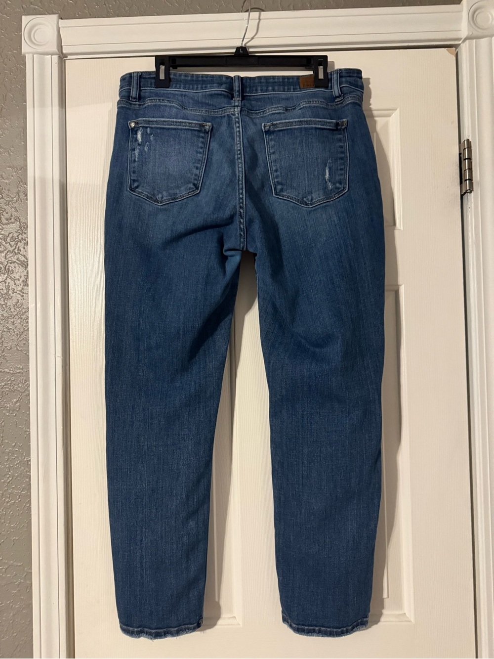 Judy Blue Distressed Boyfriend Jeans in Medium Blue - Picture 2 of 4